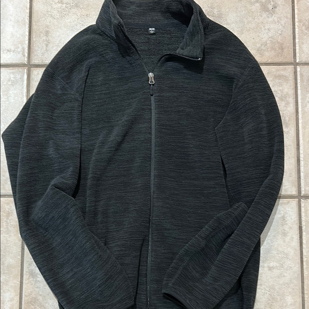 Uniqlo Men's Full-Zip Sweater